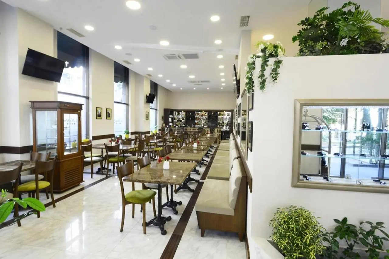 Apartment In The City Center Lll 트빌리시